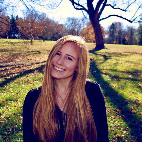 Meet your Posher, Meredith - Picture 1 of 1